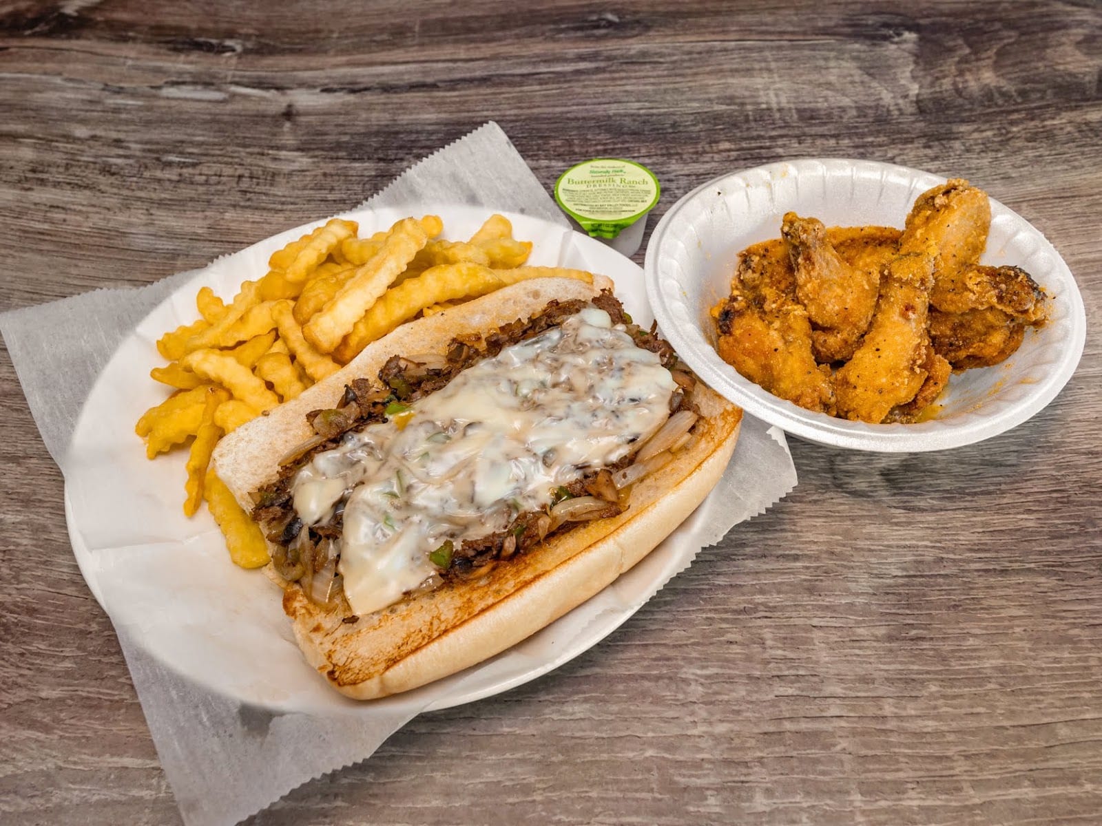 Wings and Seafood, photo 4