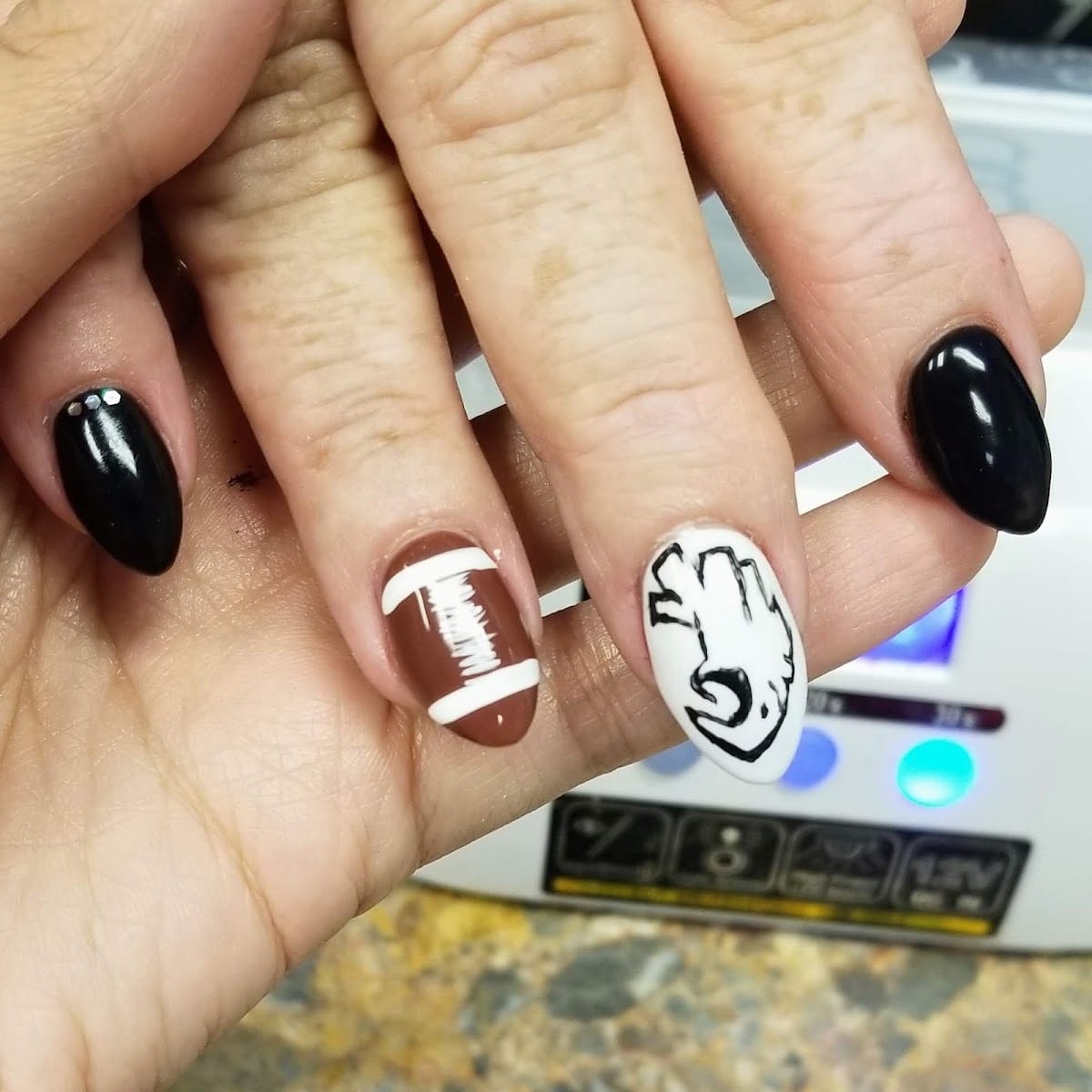New Nails & Spa