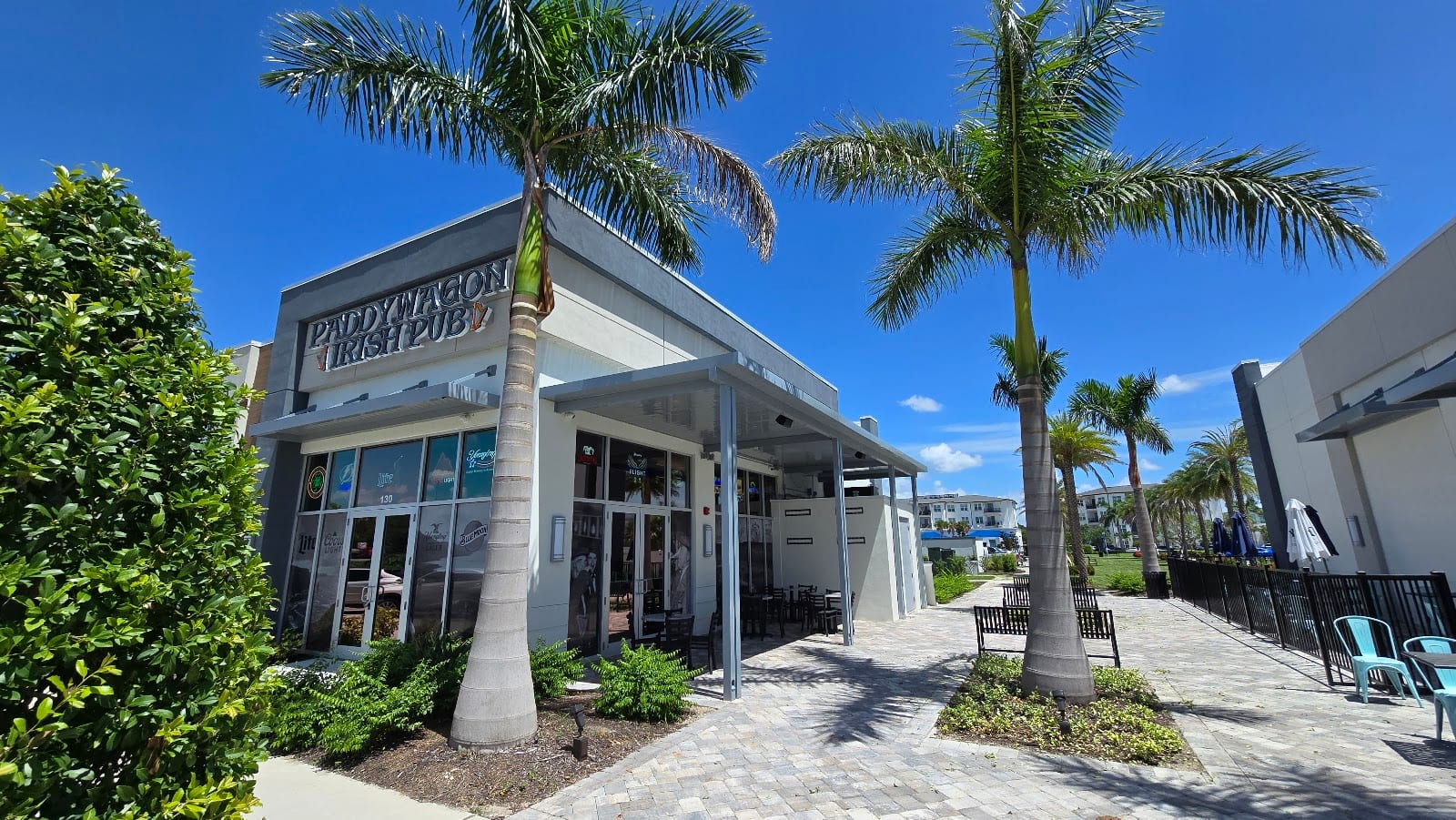 Paddy Wagon Irish Pub - Fruitville Commons, photo 3