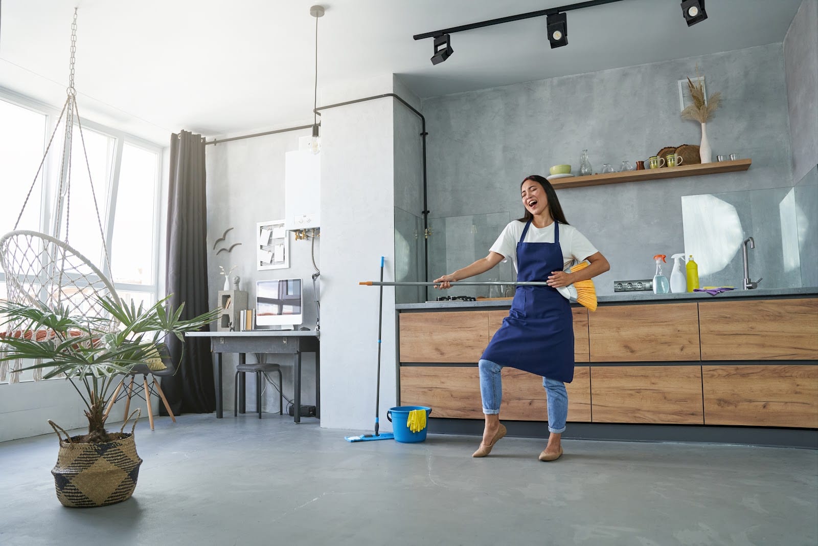 Maid in T.O - Cleaning Services Toronto, photo 2