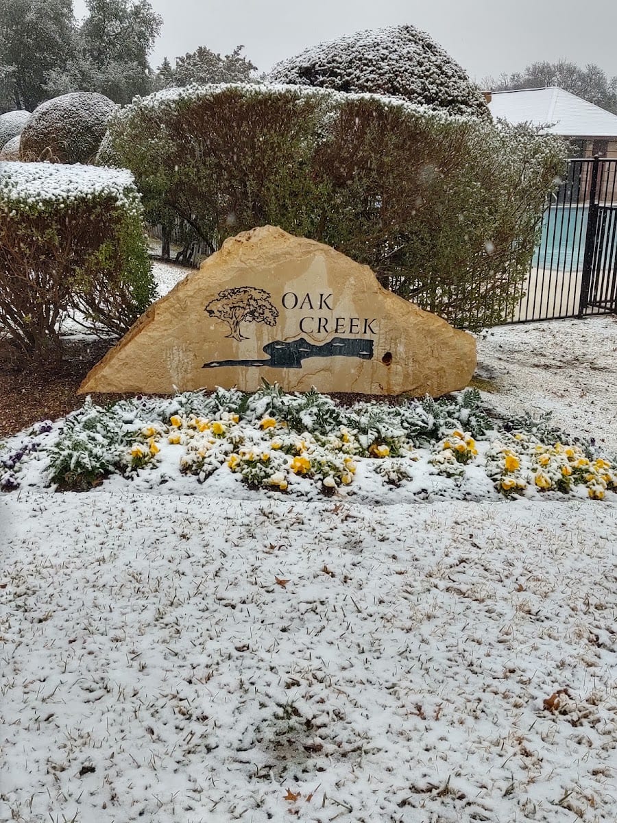 Oak Creek Association Clubhouse & Pool, photo 2