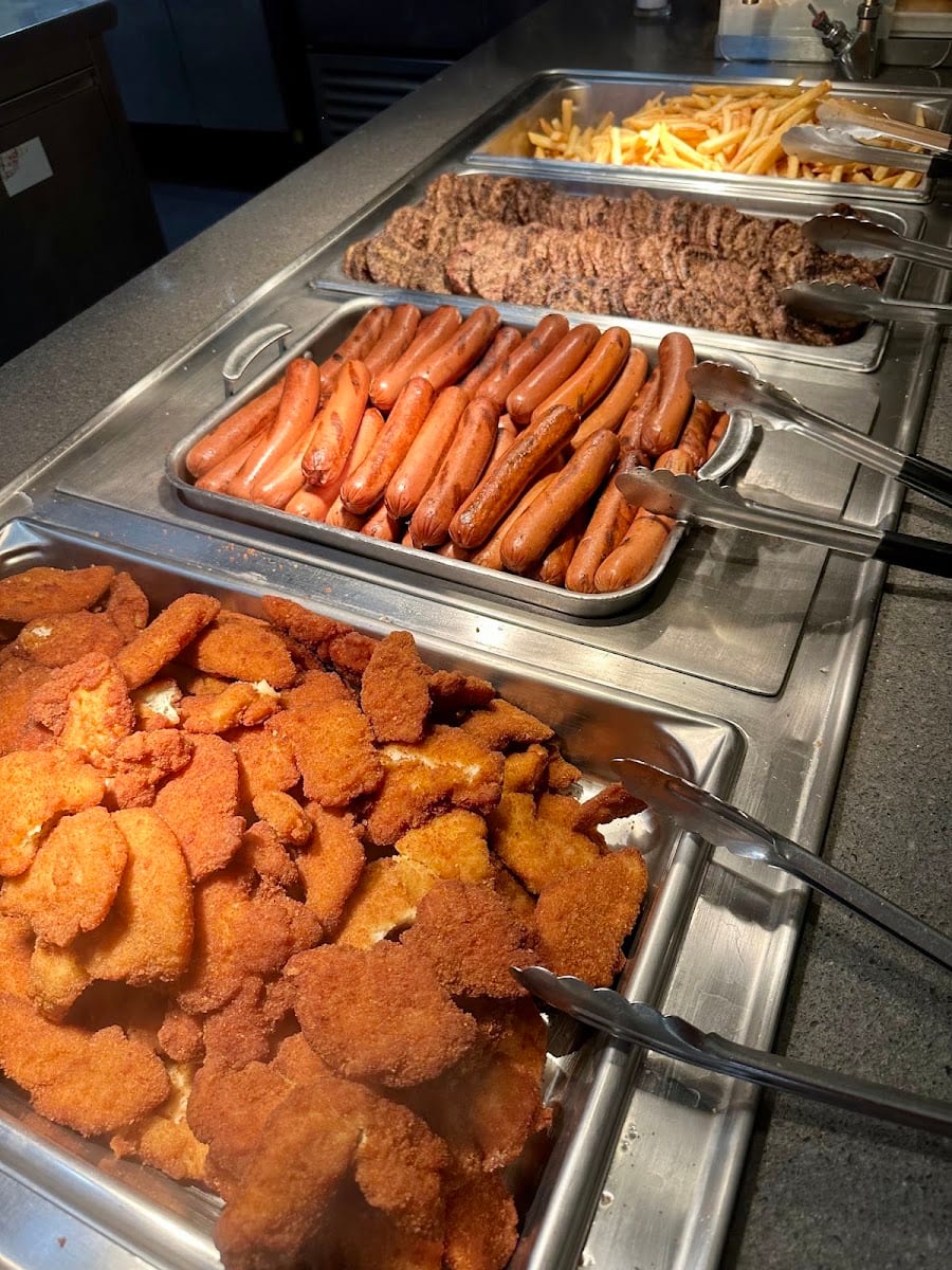 Brooks-Shivers Dining Hall