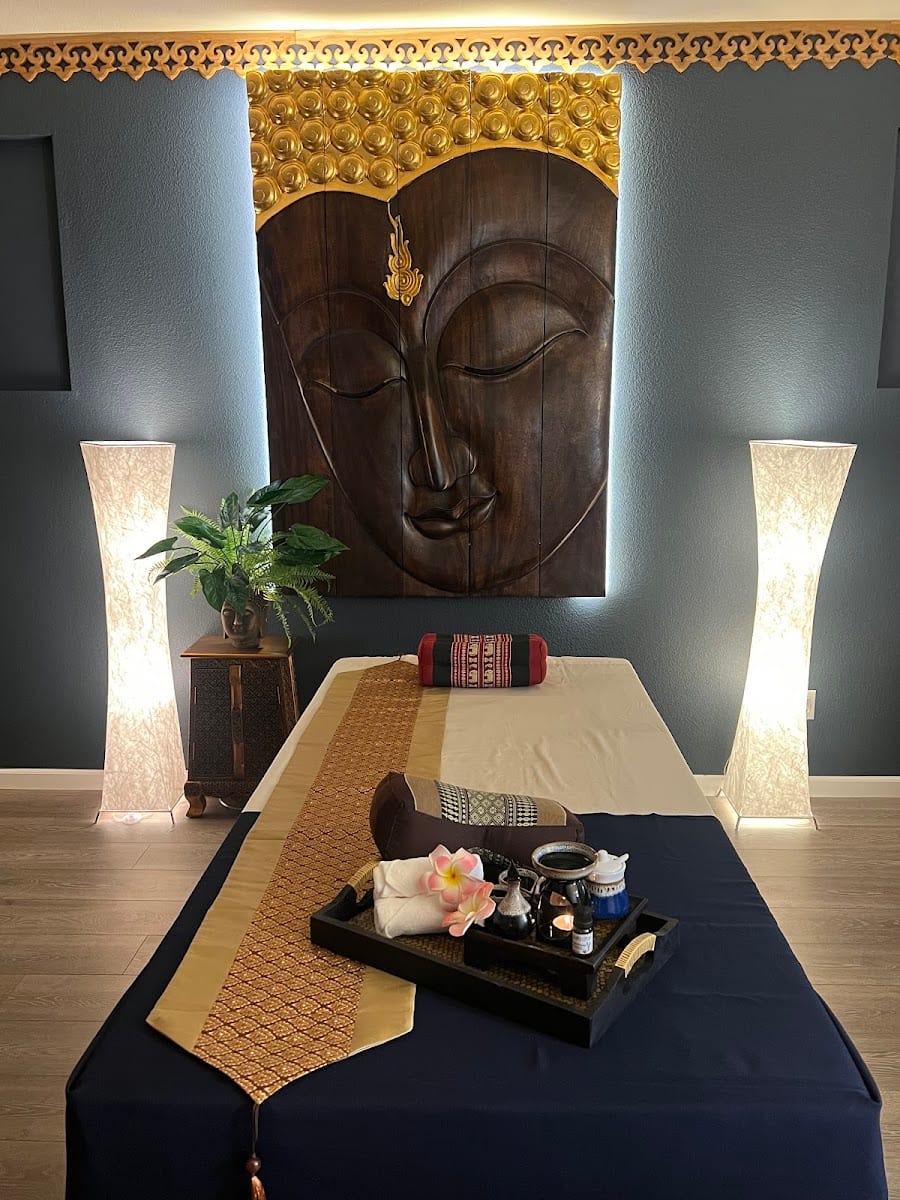 Charm Thai Massage & Spa