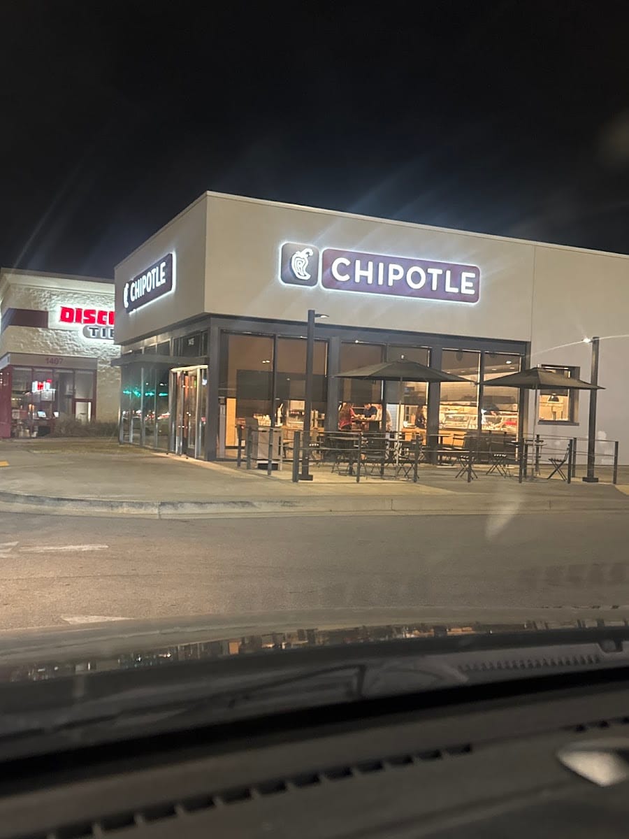 Chipotle, photo 2