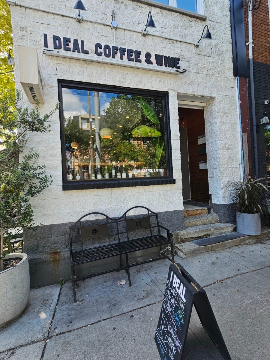 I DEAL COFFEE & WINE