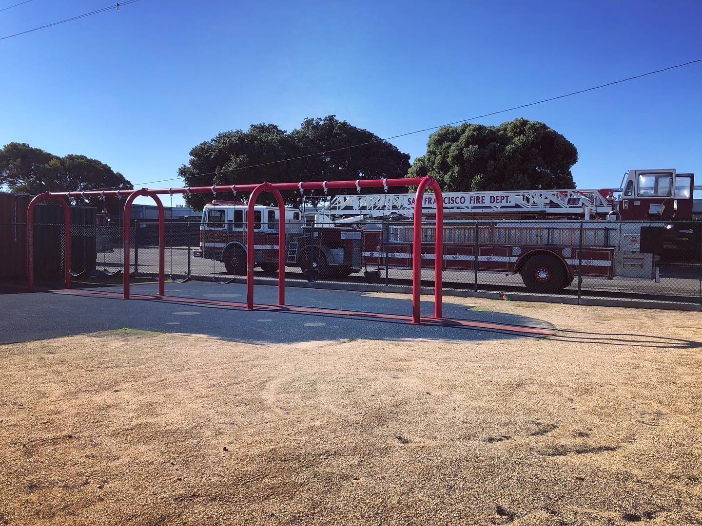 Playground, photo 3
