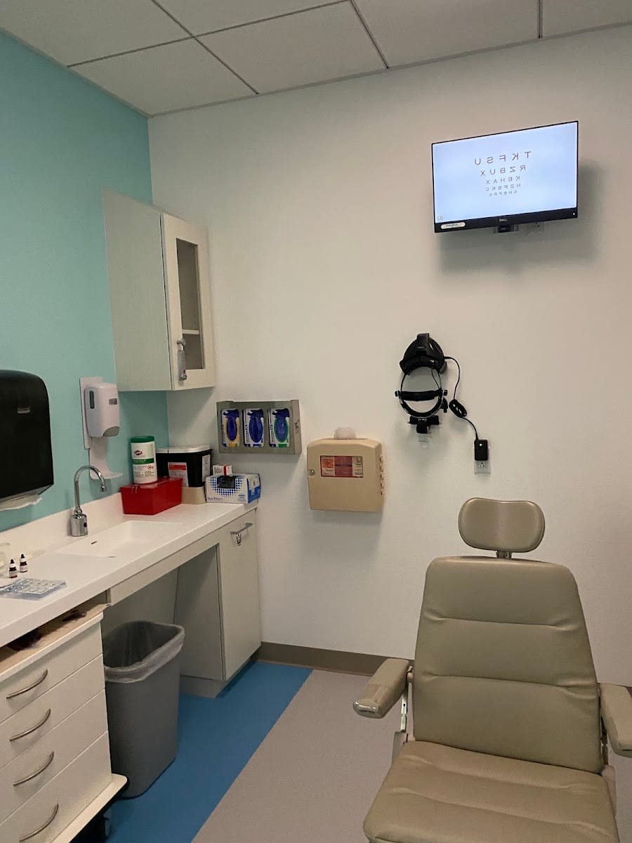 UCSF Parnassus Ophthalmology & Optometry Clinic, photo 3