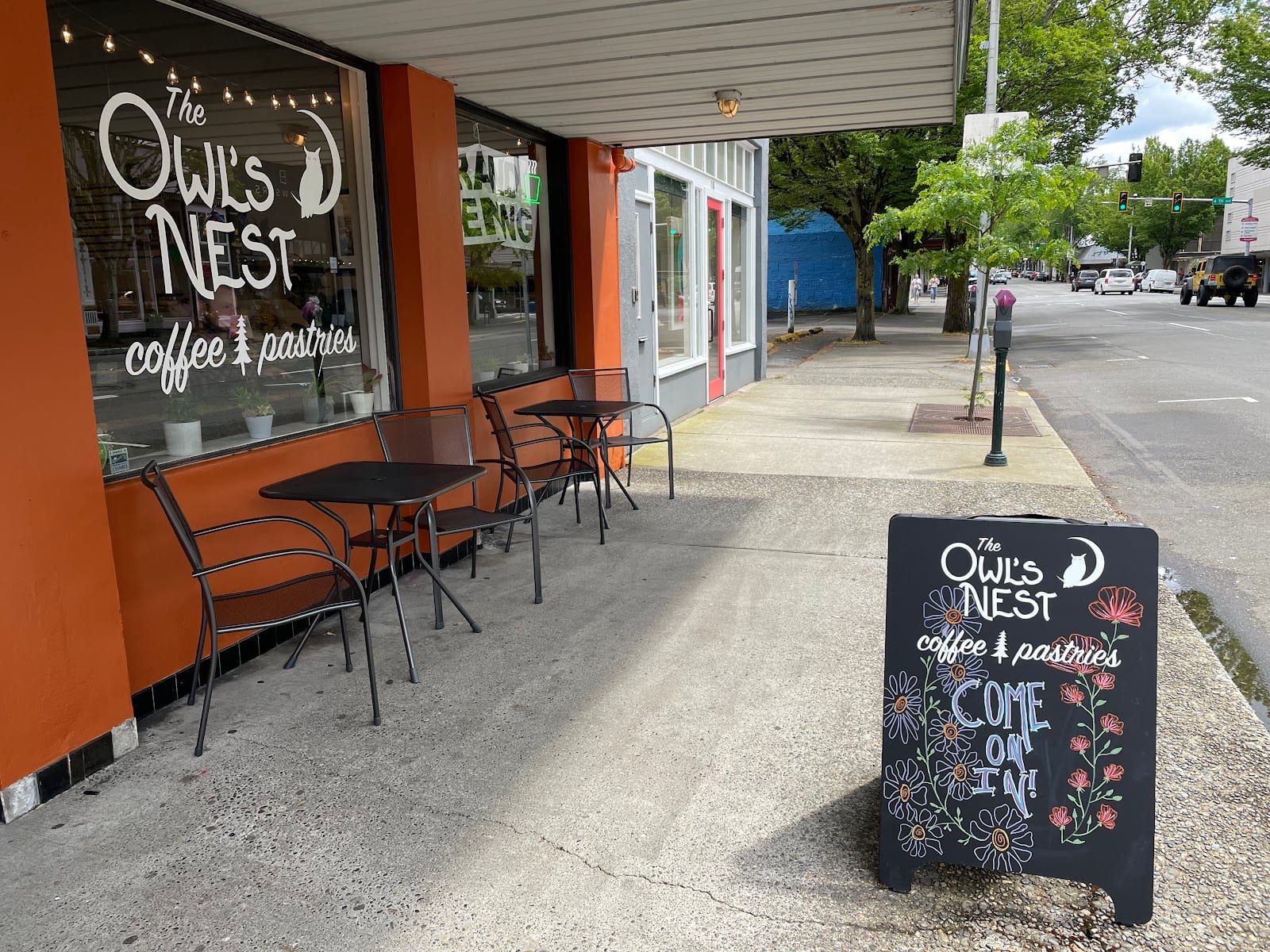 The Owl's Nest coffee + pastries, photo 2