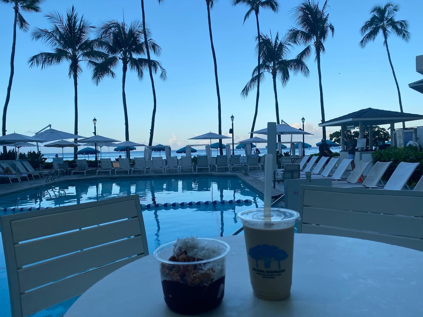 Surfrider Cafe