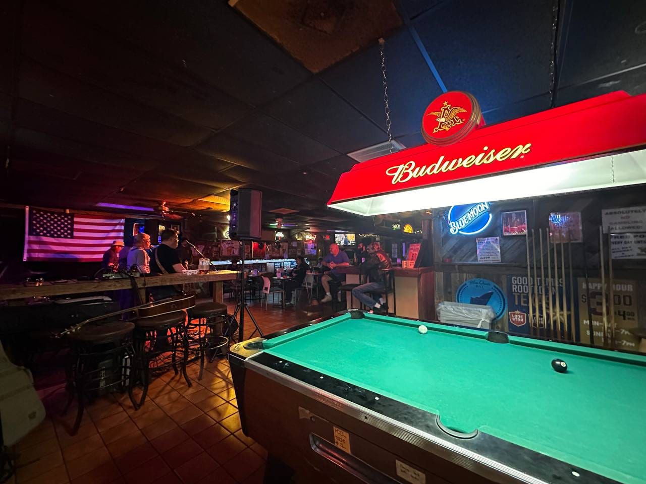 Roadhouse Bar, photo 4