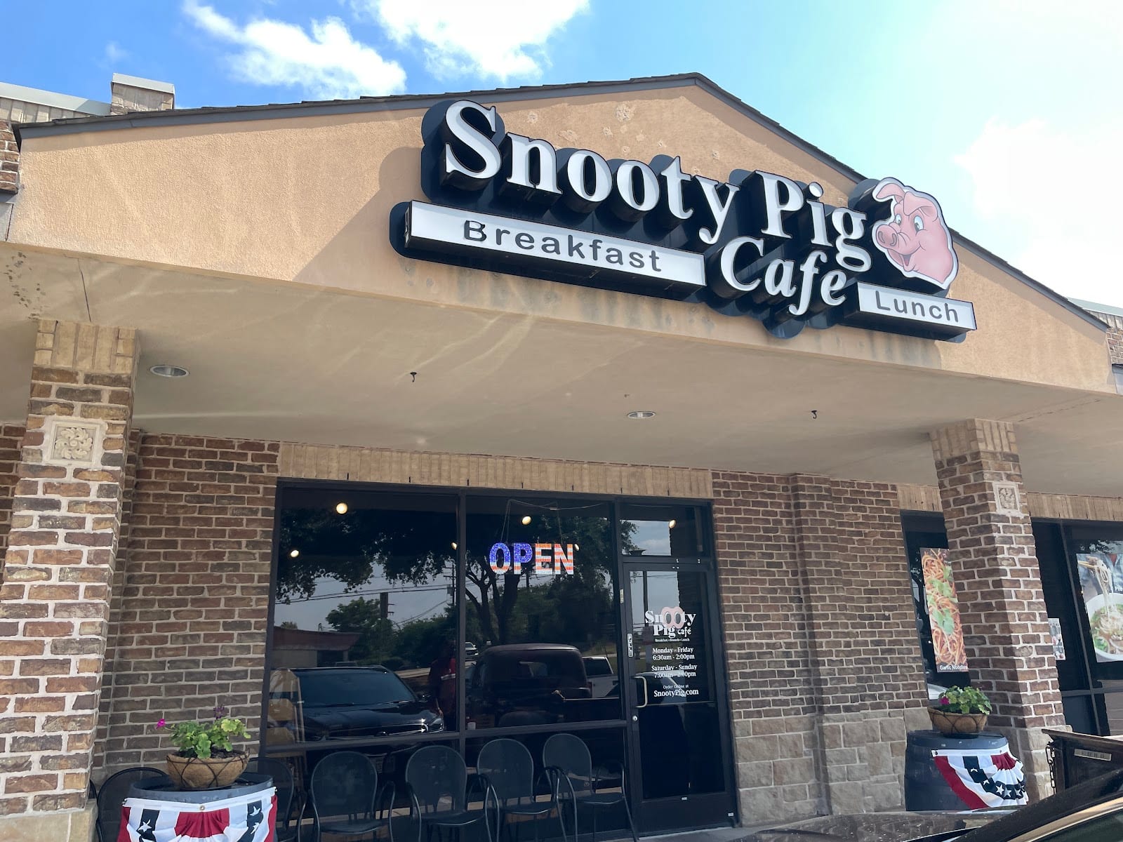 Snooty Pig Cafe
