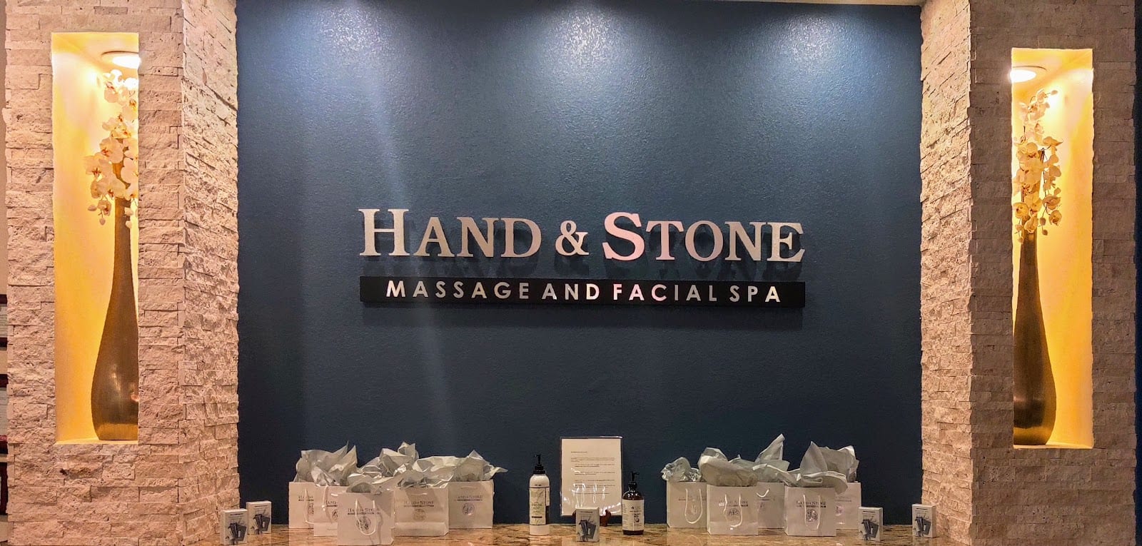 Hand & Stone Massage and Facial Spa, photo 3