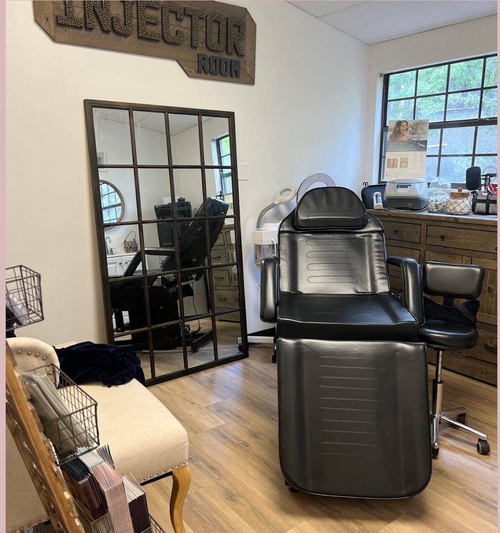 Delayna Denaye Aesthetics -The Injector Room