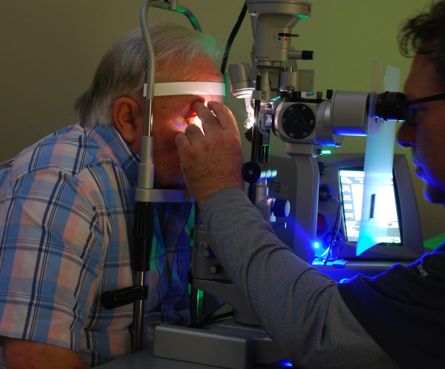 Gulf Coast Retina Center - Dr. Oren Plous