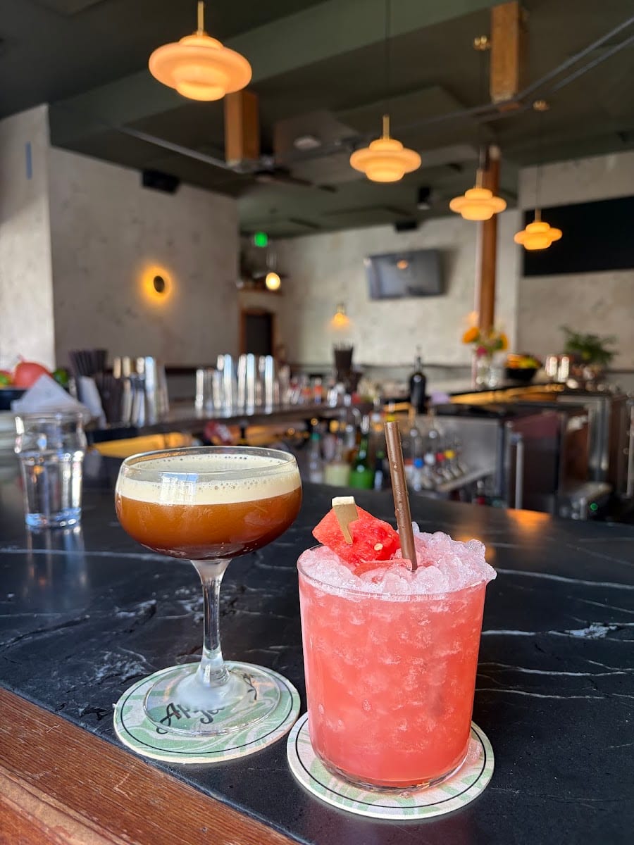 Bar April Jean