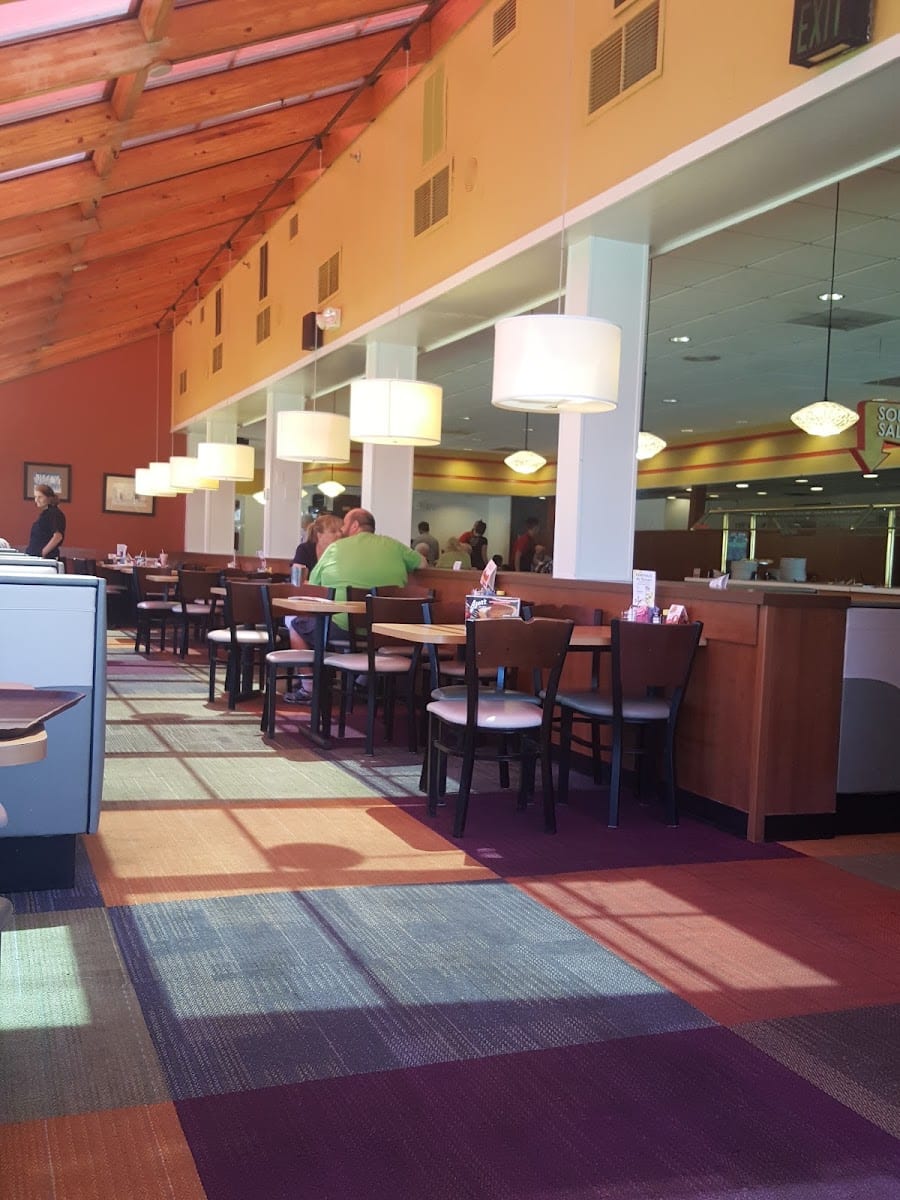 Azar’s Big Boy Restaurant waynedale , IN, photo 2