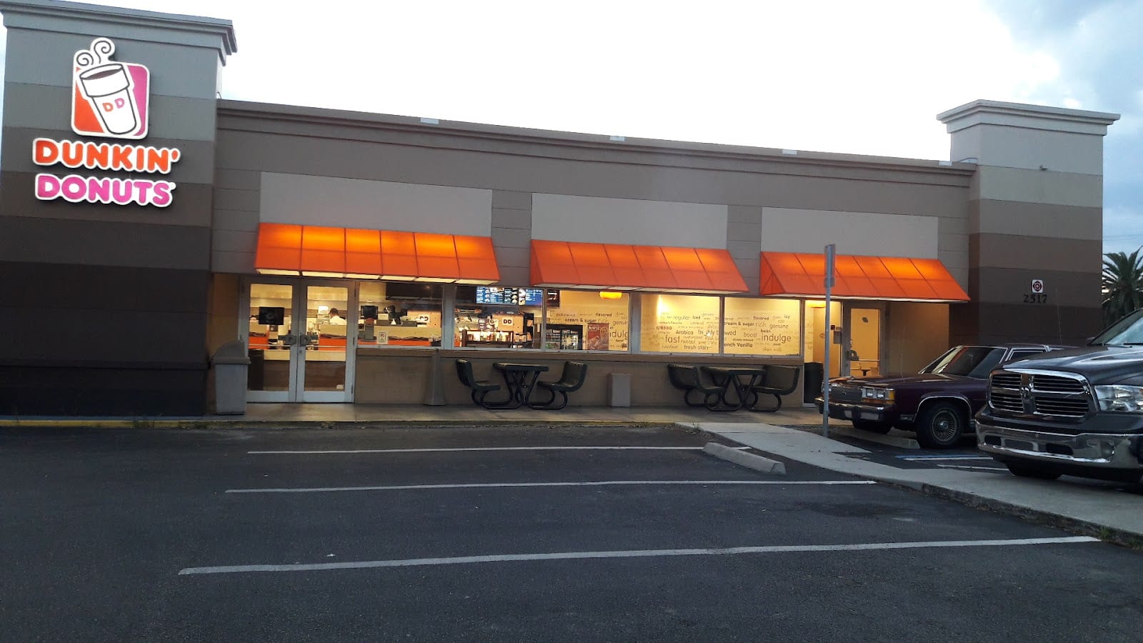 Dunkin', photo 2