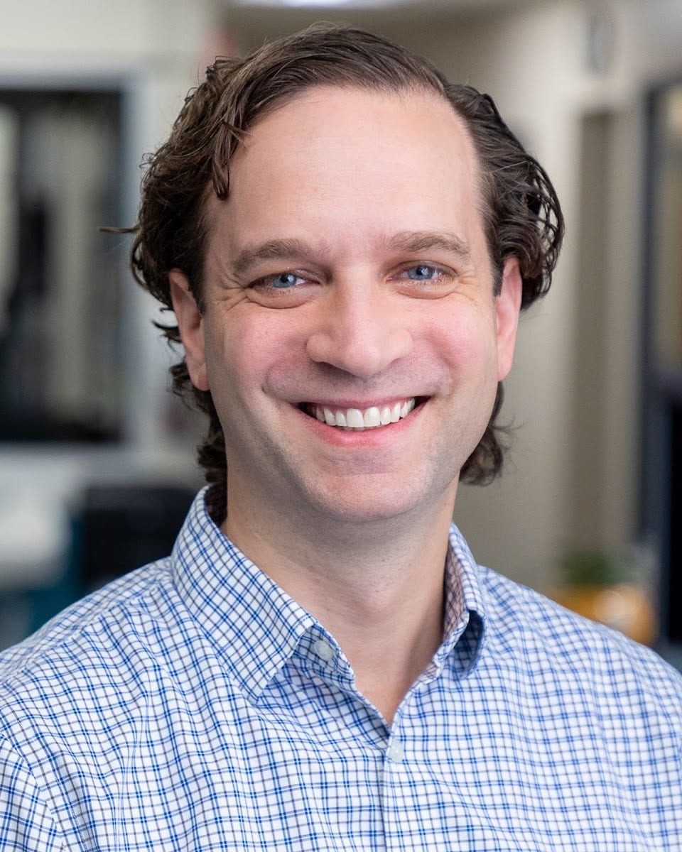 D Dyer Heintz, MD