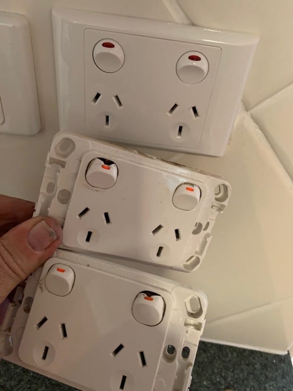 24-7 Electricians