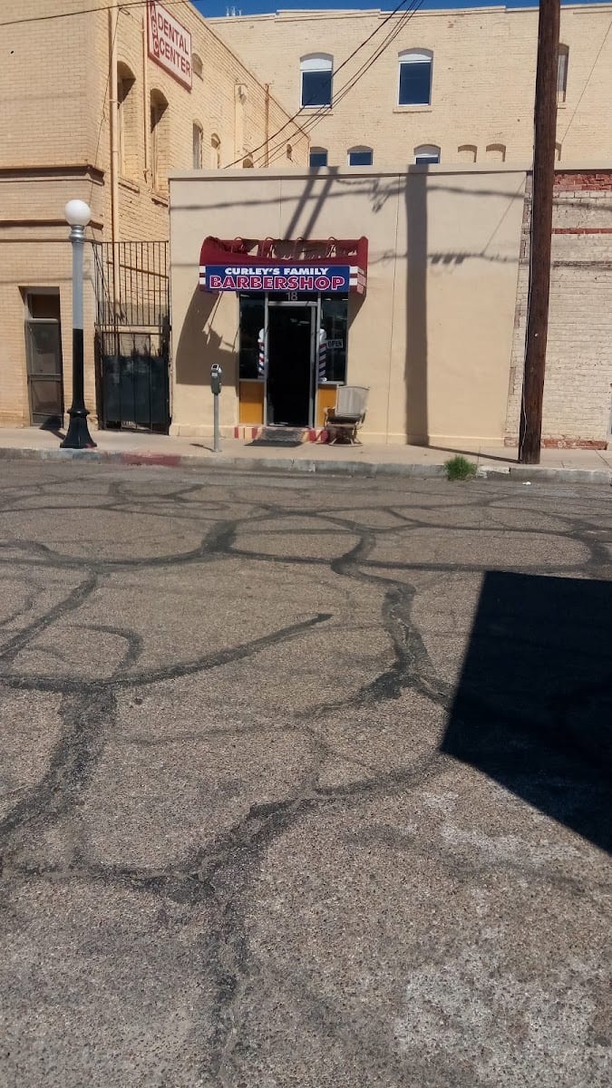 Curley's Family Barbershop, photo 2