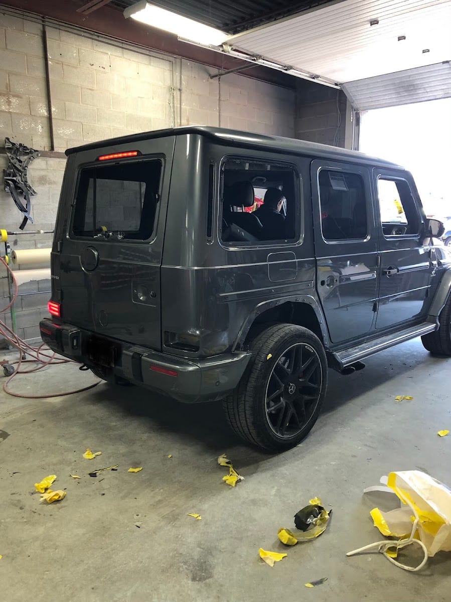 SHR Auto Body Repair, photo 2
