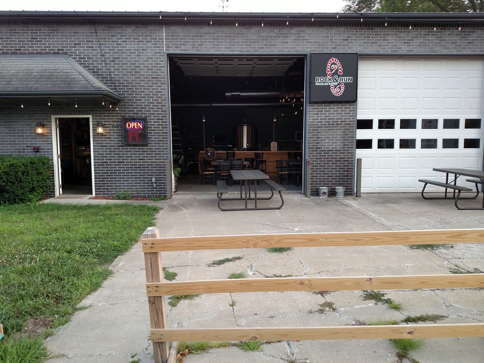 Rock & Run Tap Room, photo 3