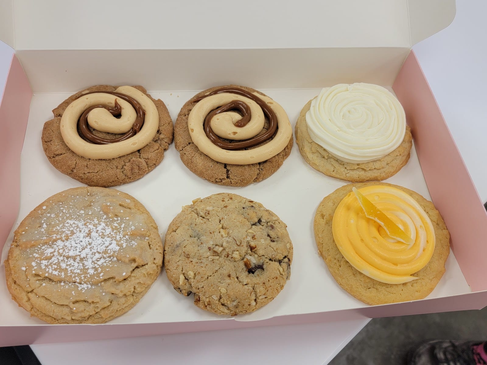 Crumbl Cookies, photo 3