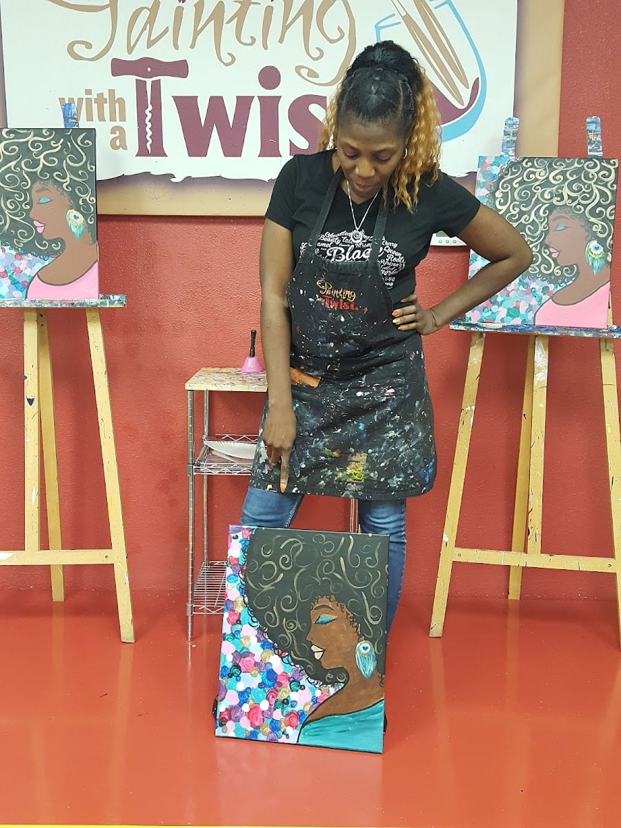Painting with a Twist, photo 2