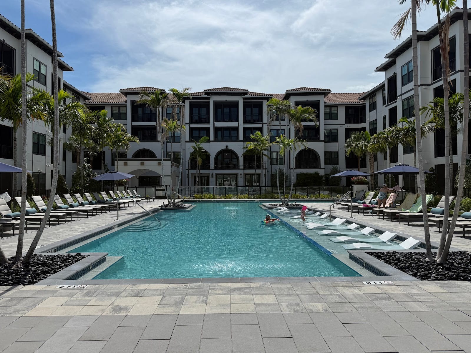 Adria Apartments and Townhomes, photo 3