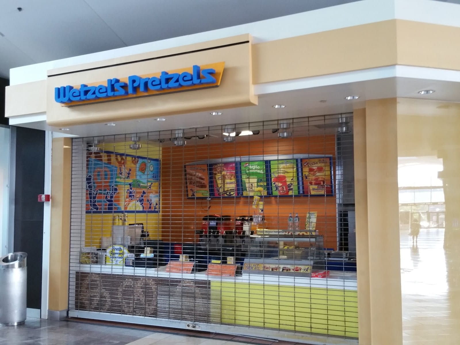 Wetzel's Pretzels, photo 3