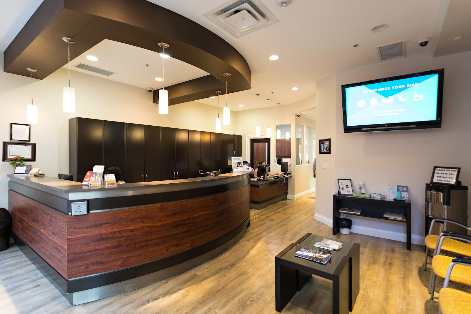 York Lanes Dental