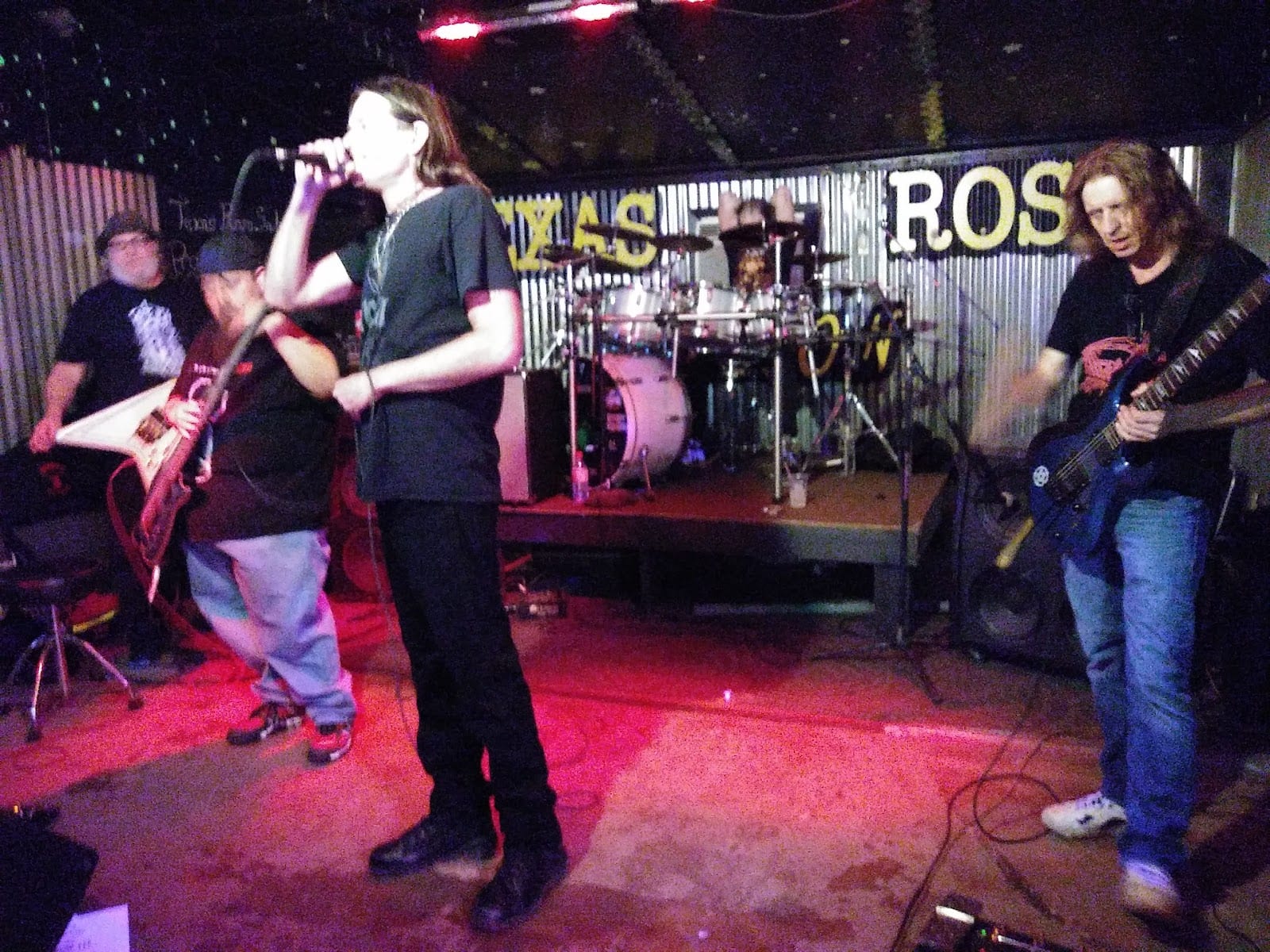 Texas Rose Saloon, photo 3