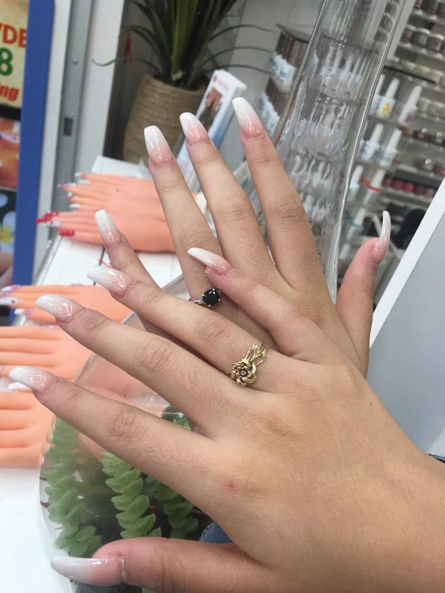 Regal Nails, Salon & Spa, photo 3