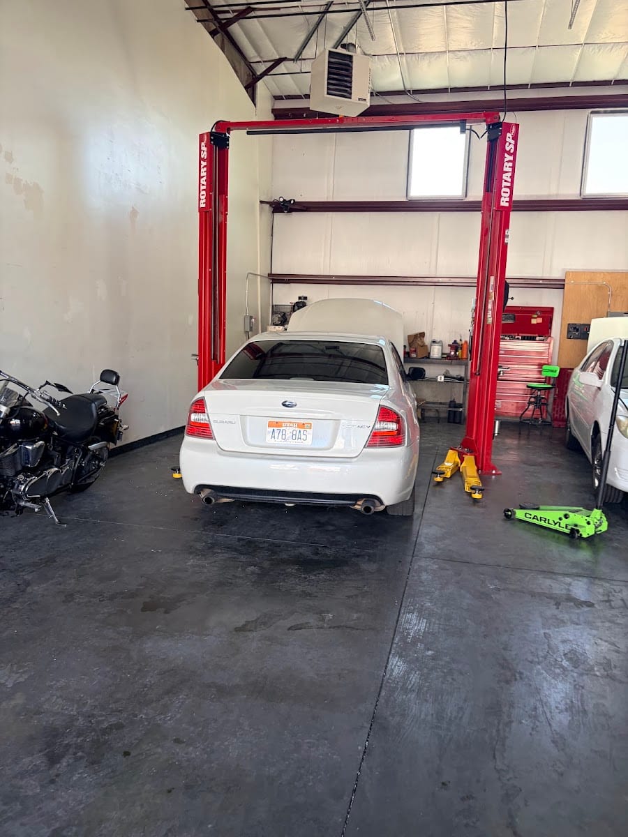 Reginald's Auto Repair