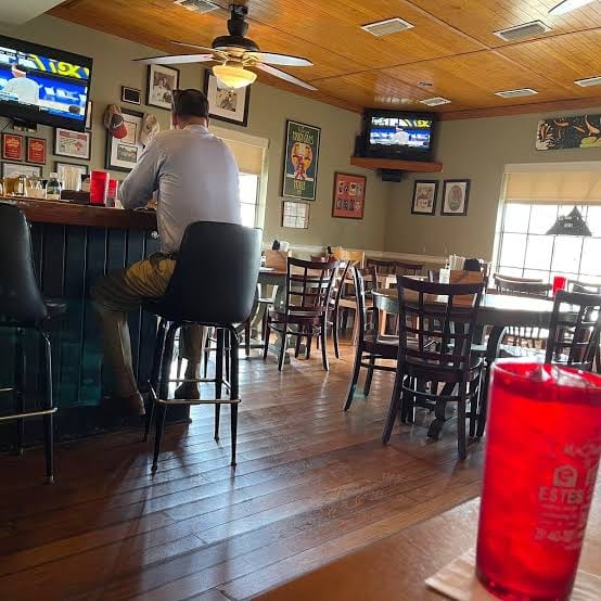 Maghee's Grill On the Hill, photo 2