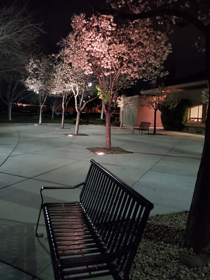 Gardens Community Center, photo 4