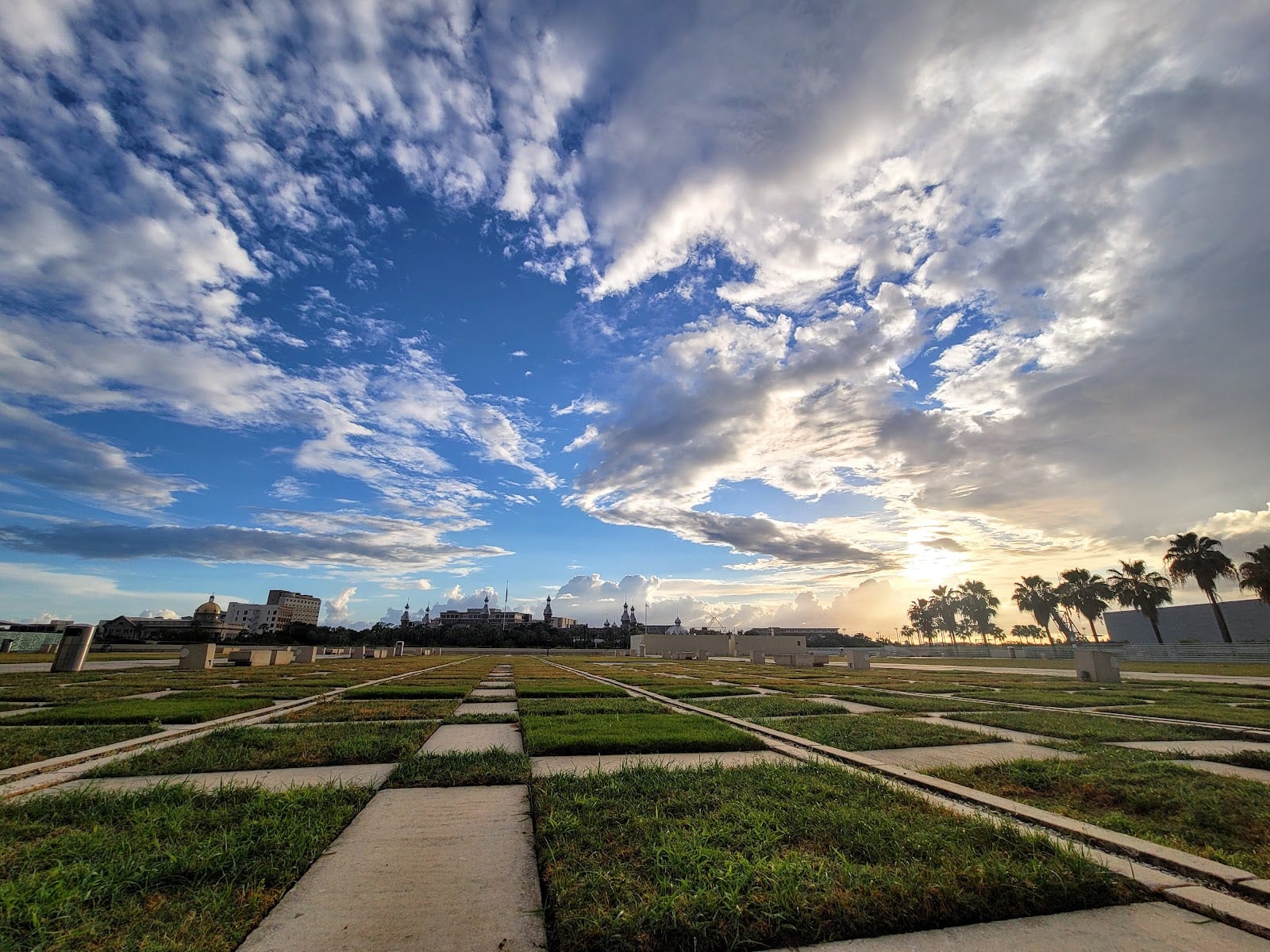 Kiley Gardens, photo 4