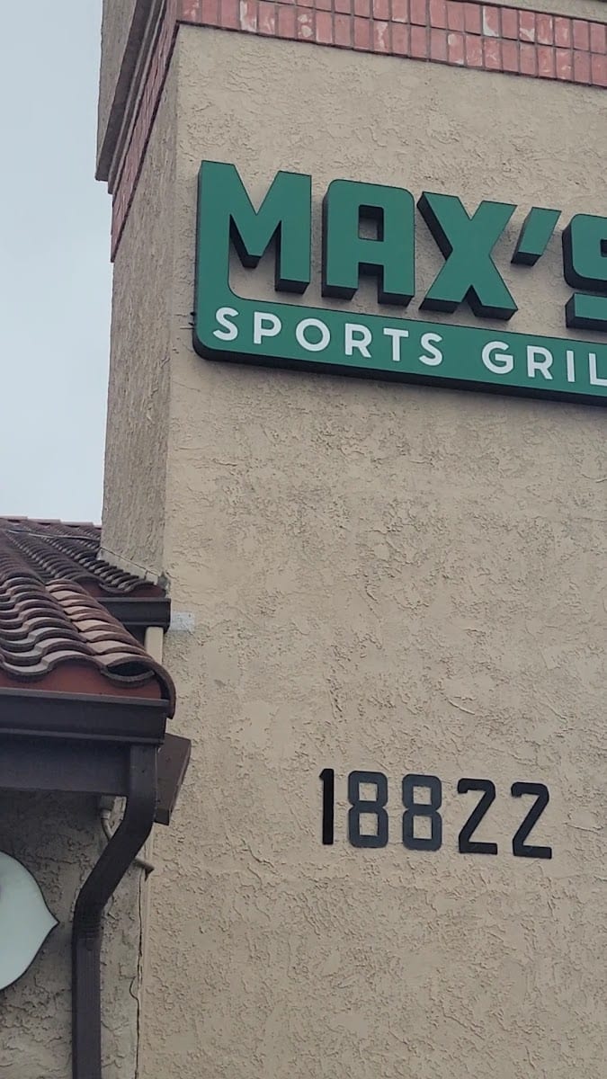 MAX'S Sports Grill, photo 2