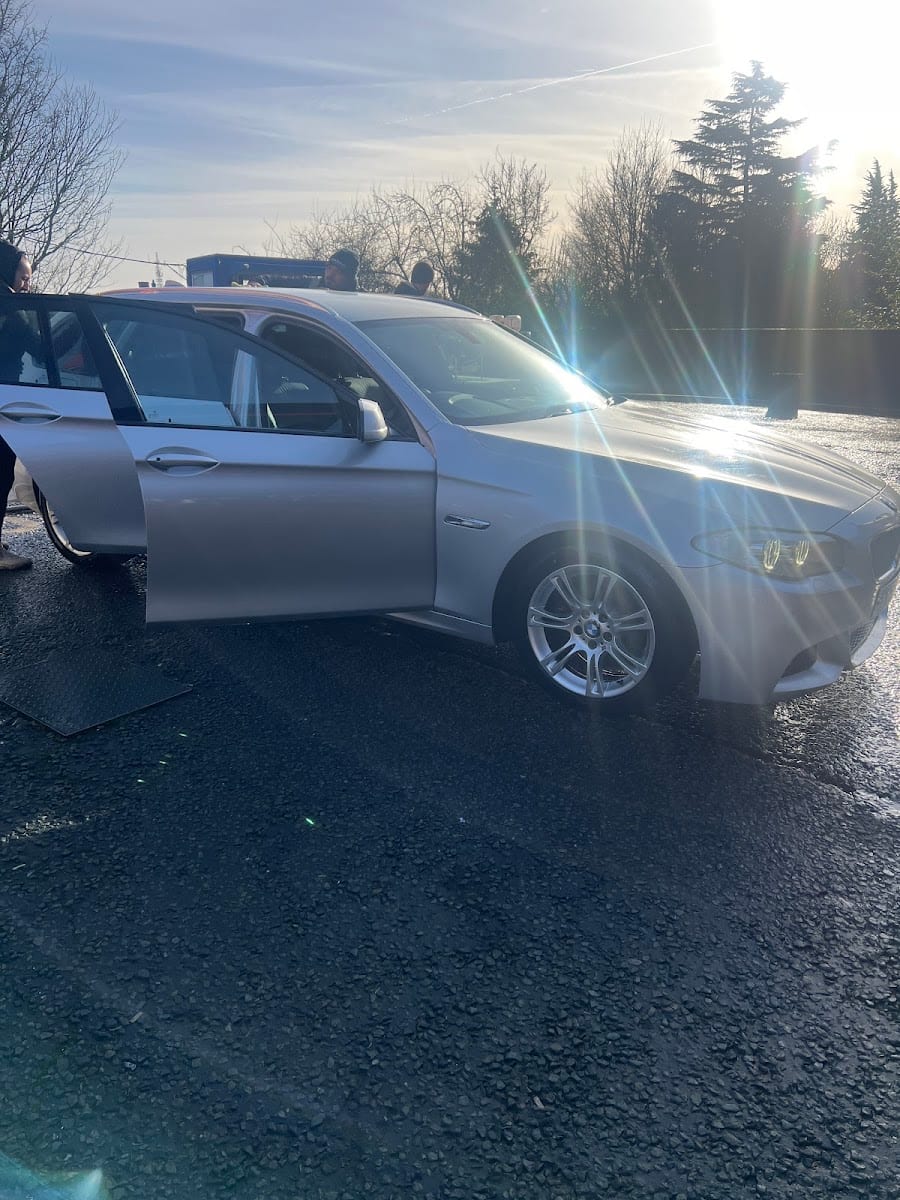 A1081 Express Car Wash, photo 3