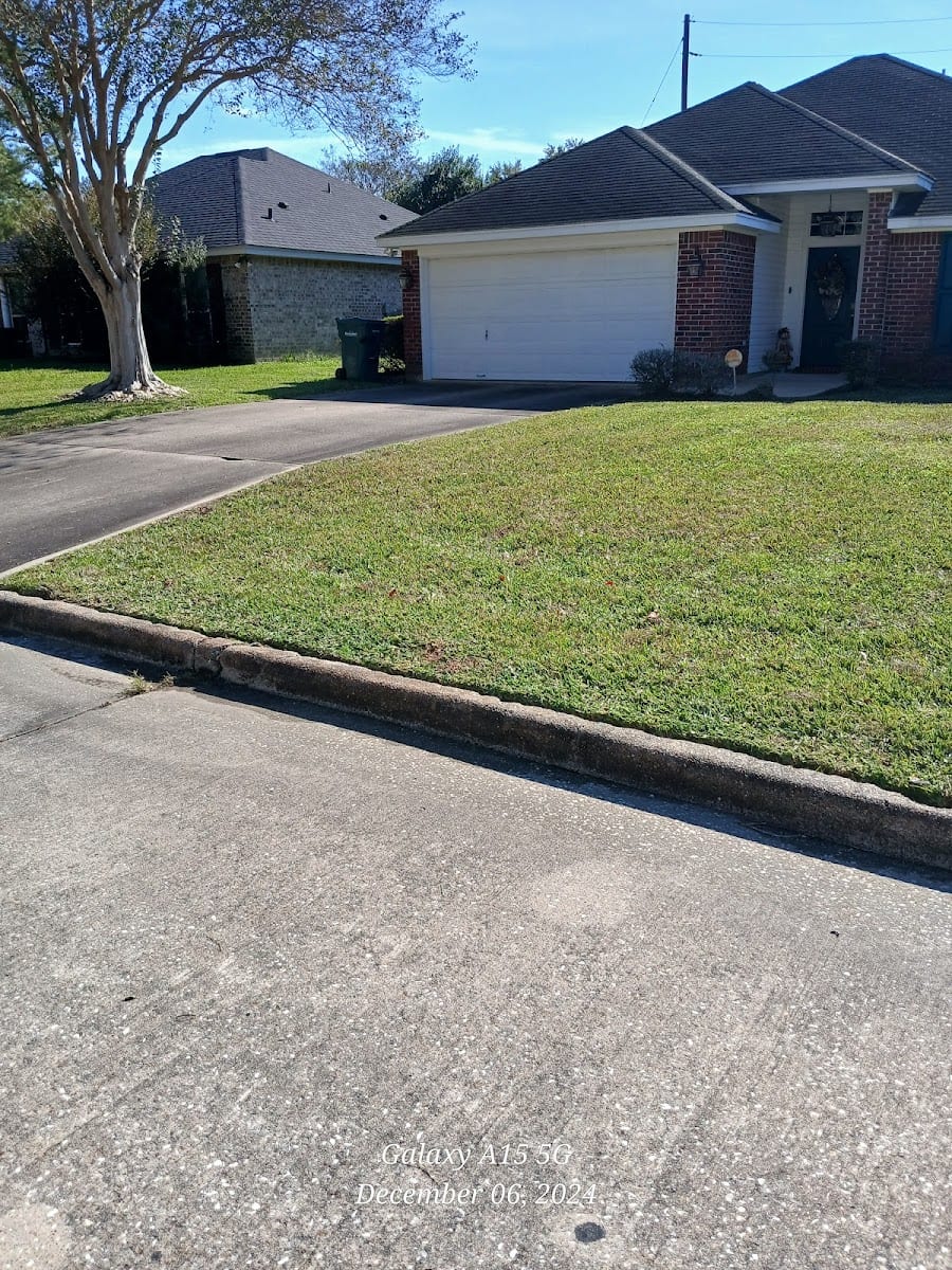 Credentials Lawn Maintenance