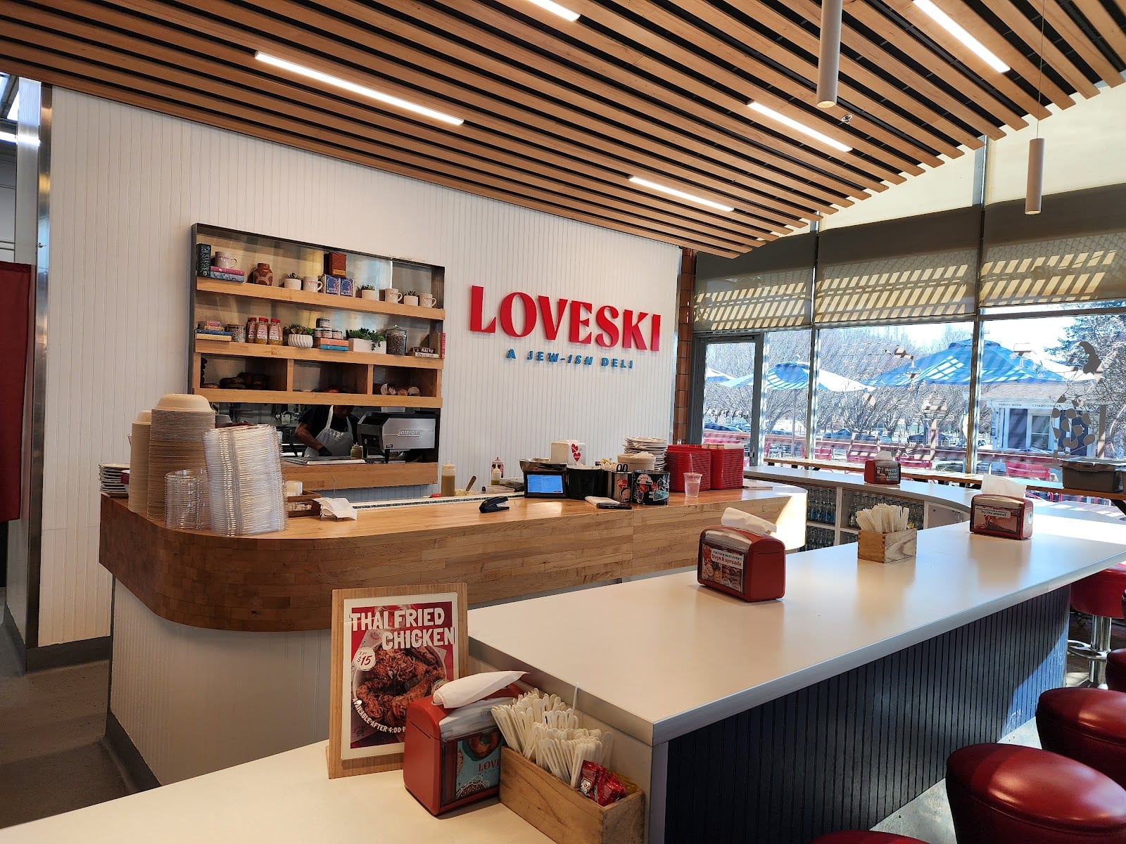 Loveski Deli, photo 4