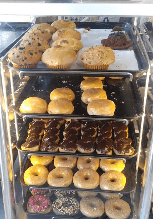 Yum Yum Donuts, photo 3