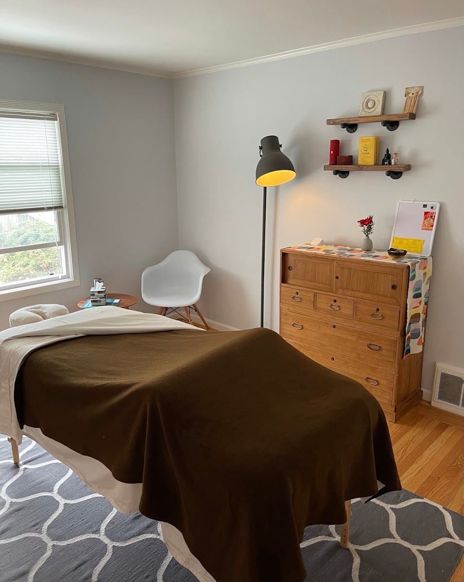Wanda Pierce, Certified Massage Therapist, photo 2