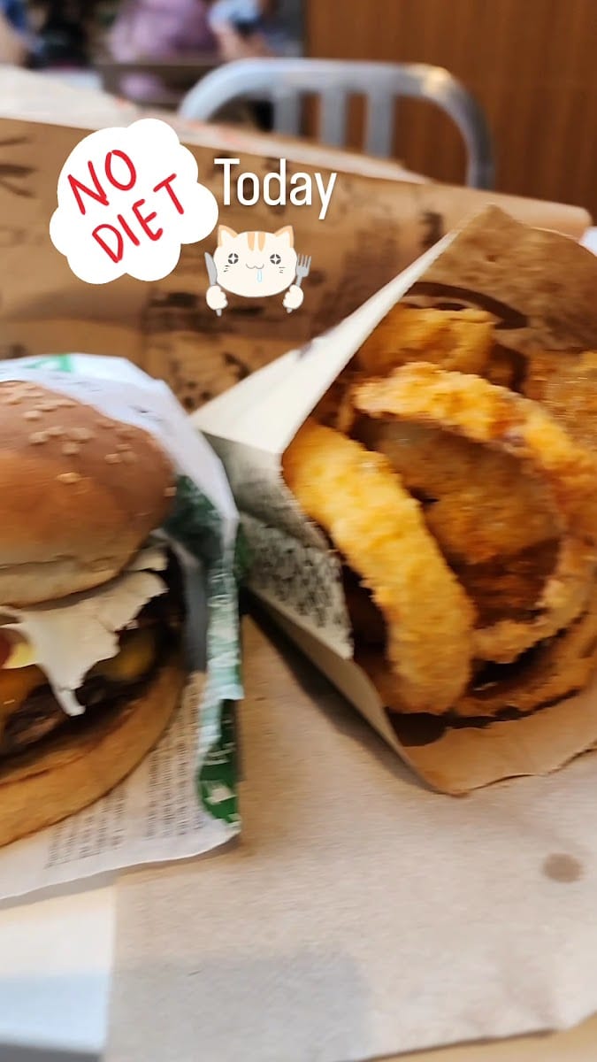 A&W Canada, photo 3
