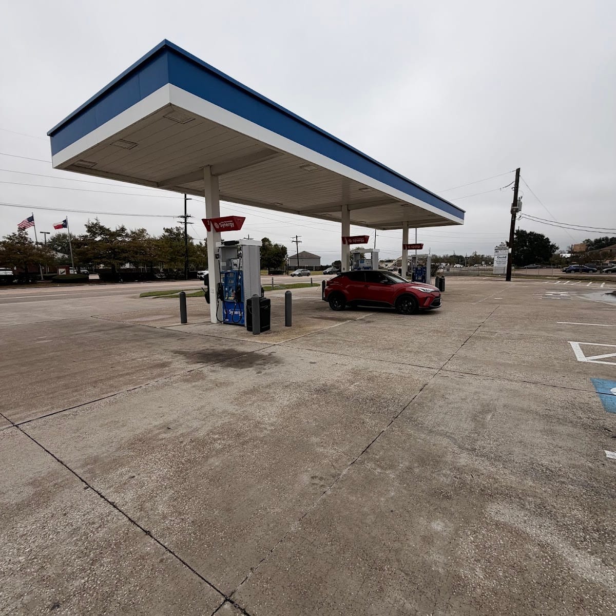 ROYAL STOP GAS STATION AND CONVINENCE STORE, photo 3