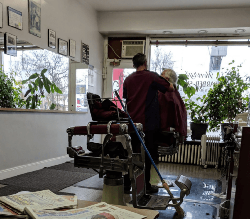 Henry's Barber Shop, photo 2