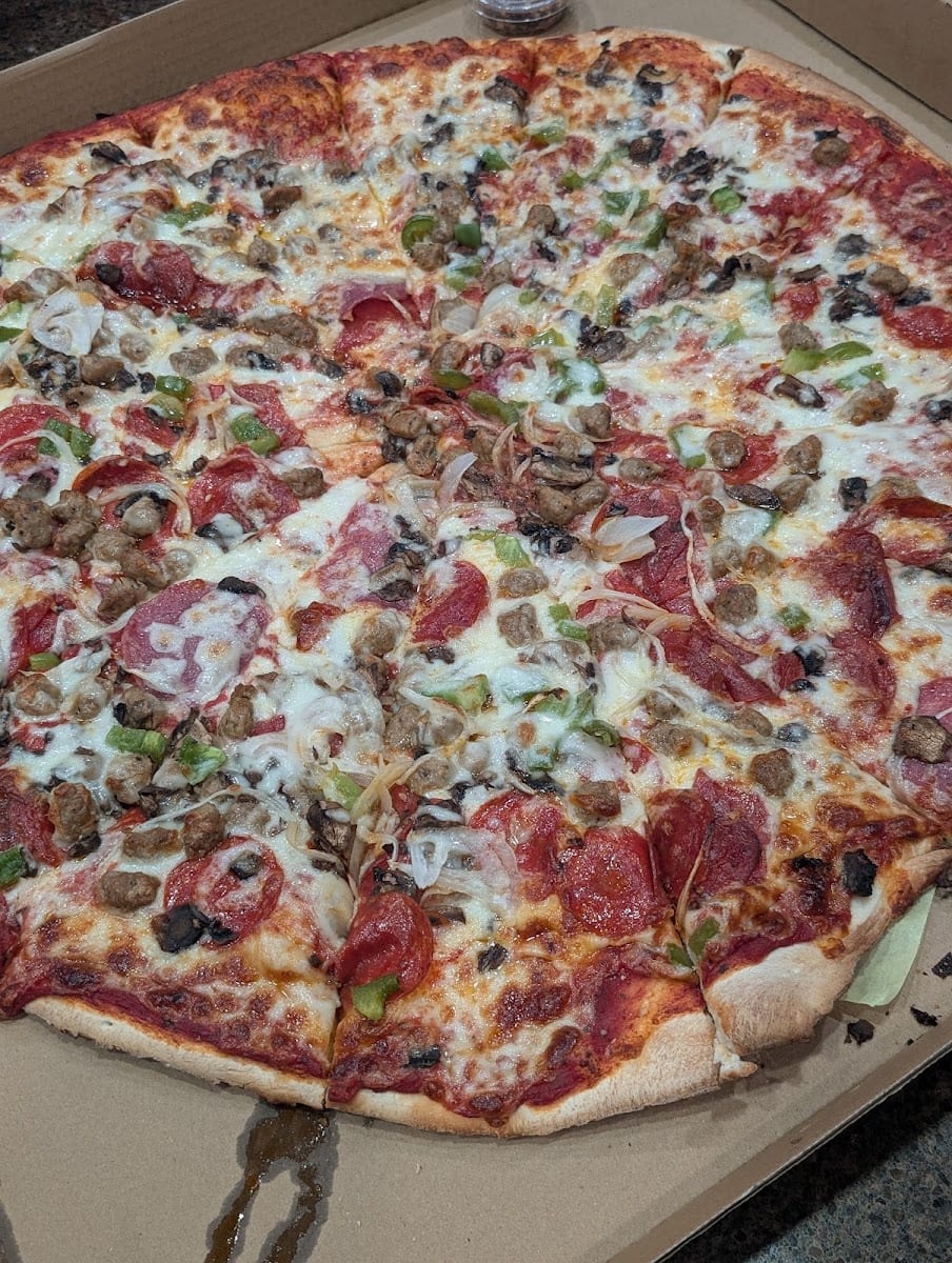 Parry's & Pizzeria Restaurant, photo 2
