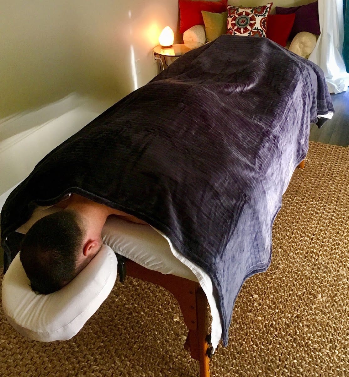 DEE SPA WELLNESS MASSAGE