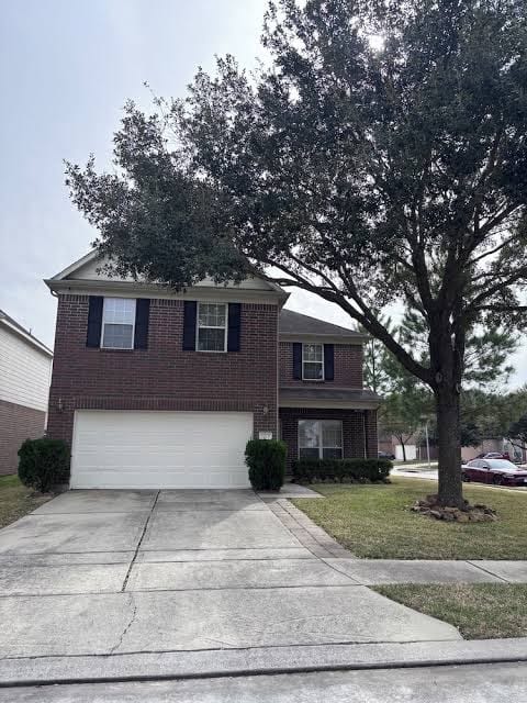 Luxury 4BR Villa w /Gym, Golf Simulator Office Near Exxon HQ Old Town Spring