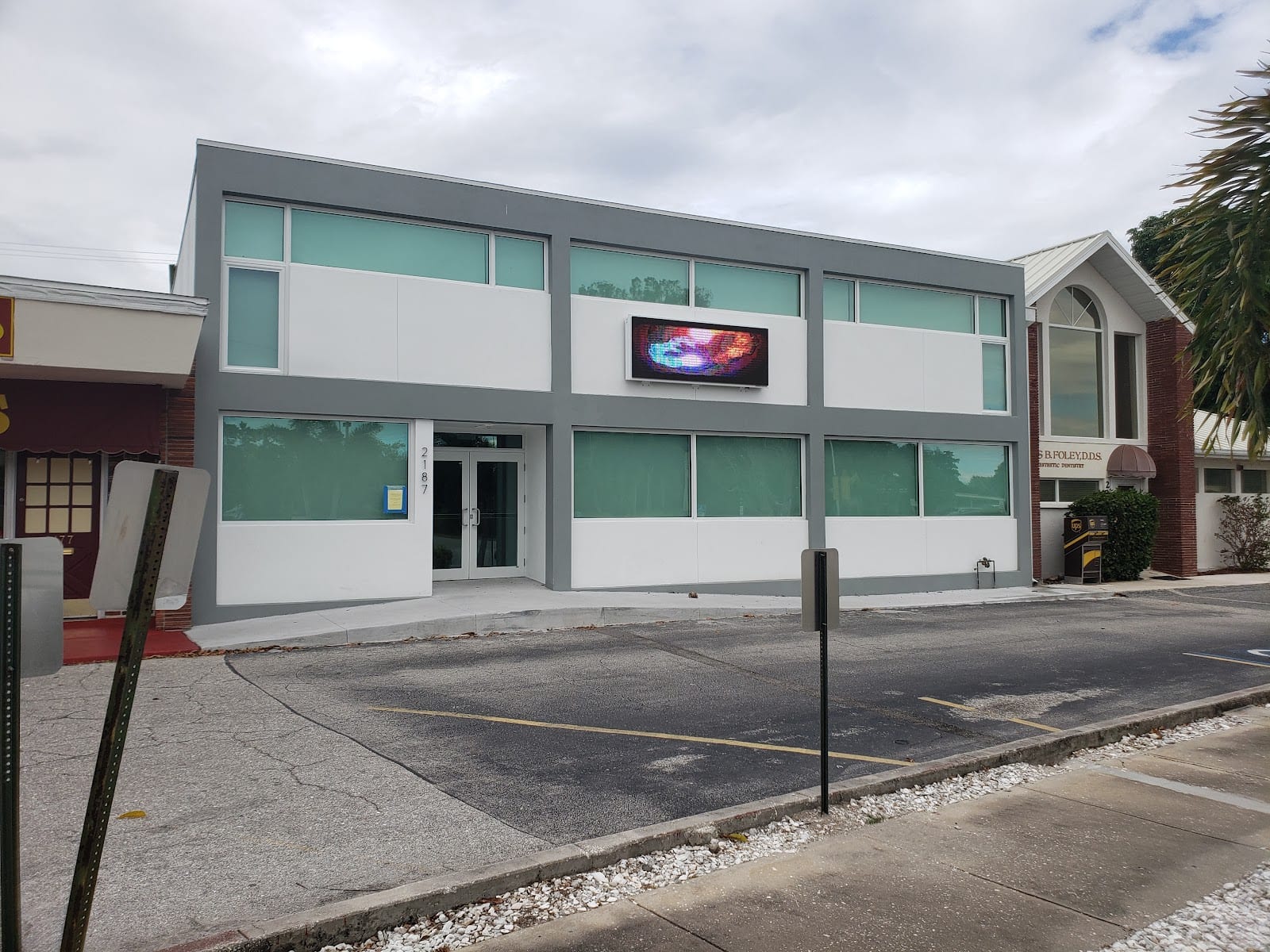 Downtown Living Inc, photo 2